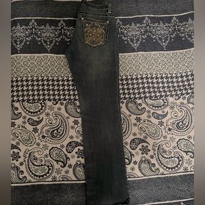 Nine West Vintage American. Size 2/26. Straight